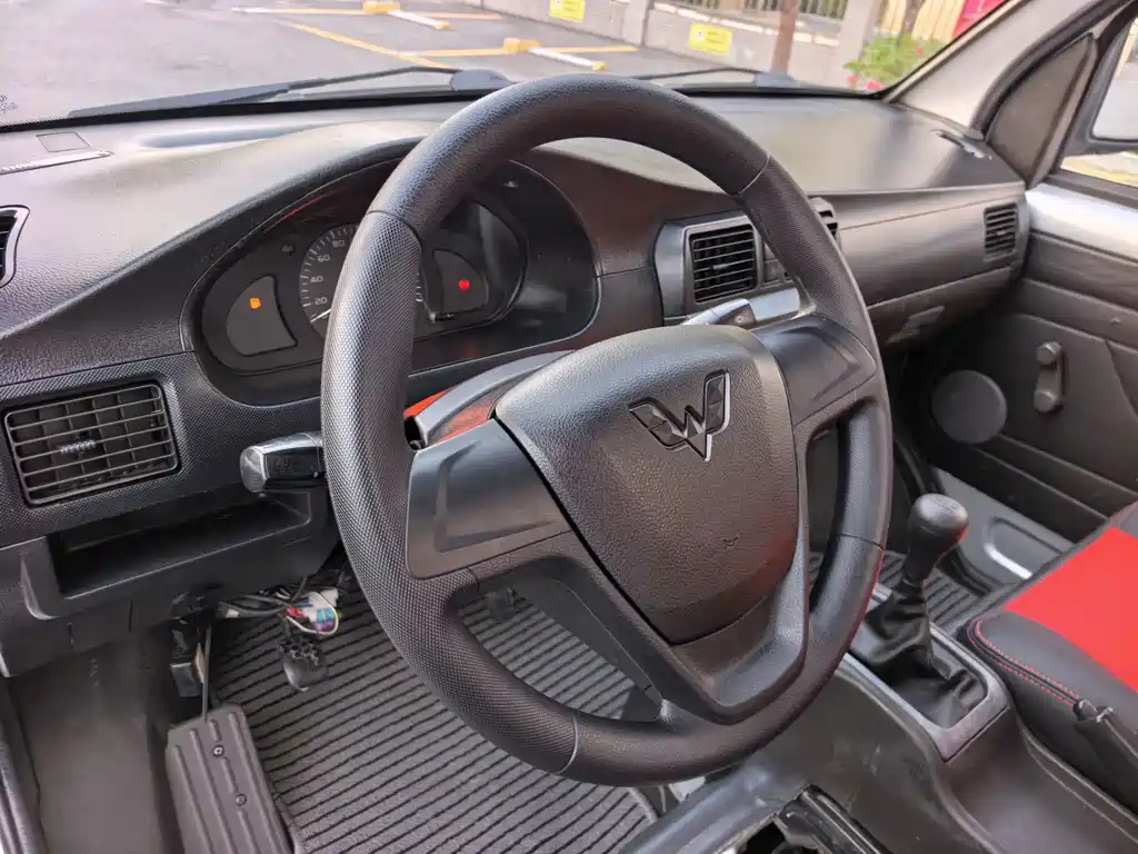 Wuling Rongguang Mini Truck — миниатюра 11