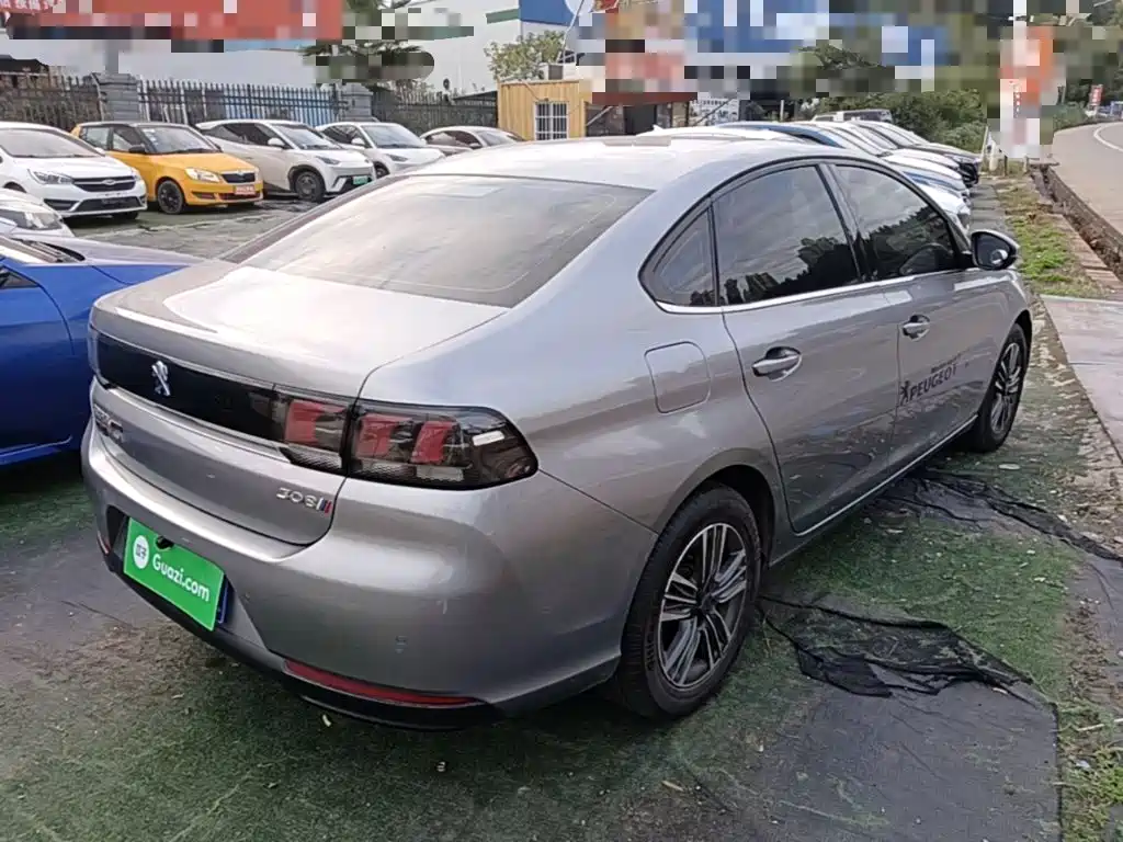 Peugeot 308 — миниатюра 7