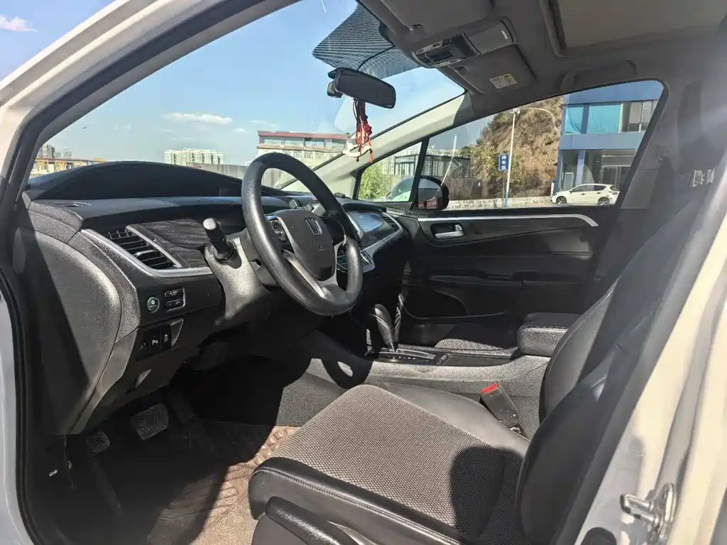 Honda Jade — миниатюра 4