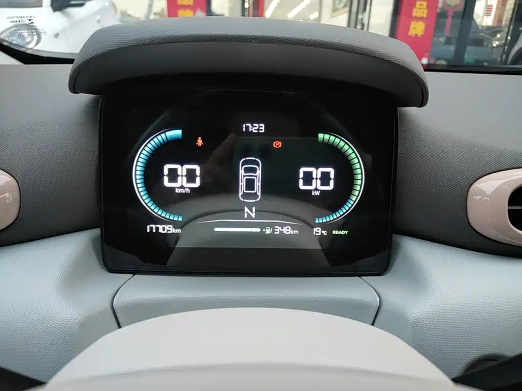 Leapmotor Leapmotor T03 — миниатюра 12