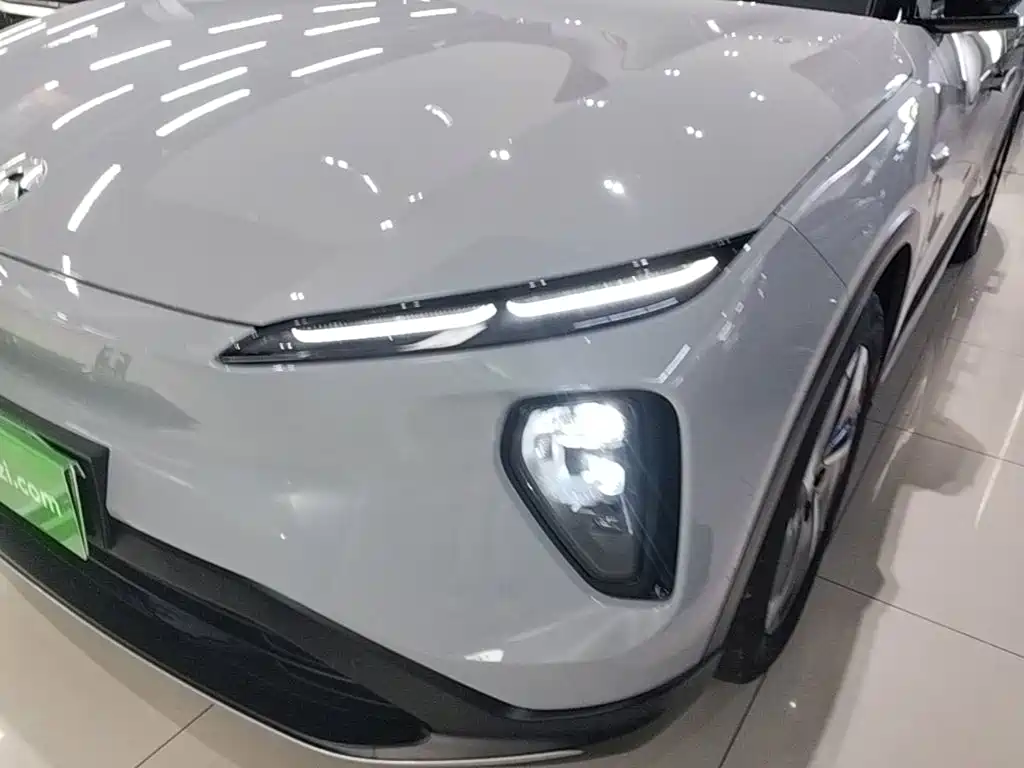 NIO ES6 — миниатюра 24