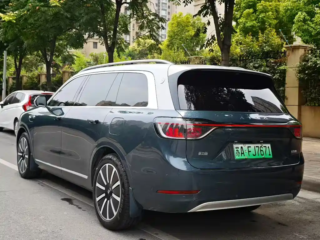 Aito M9 2024 Ultra 42kWh 6 мест