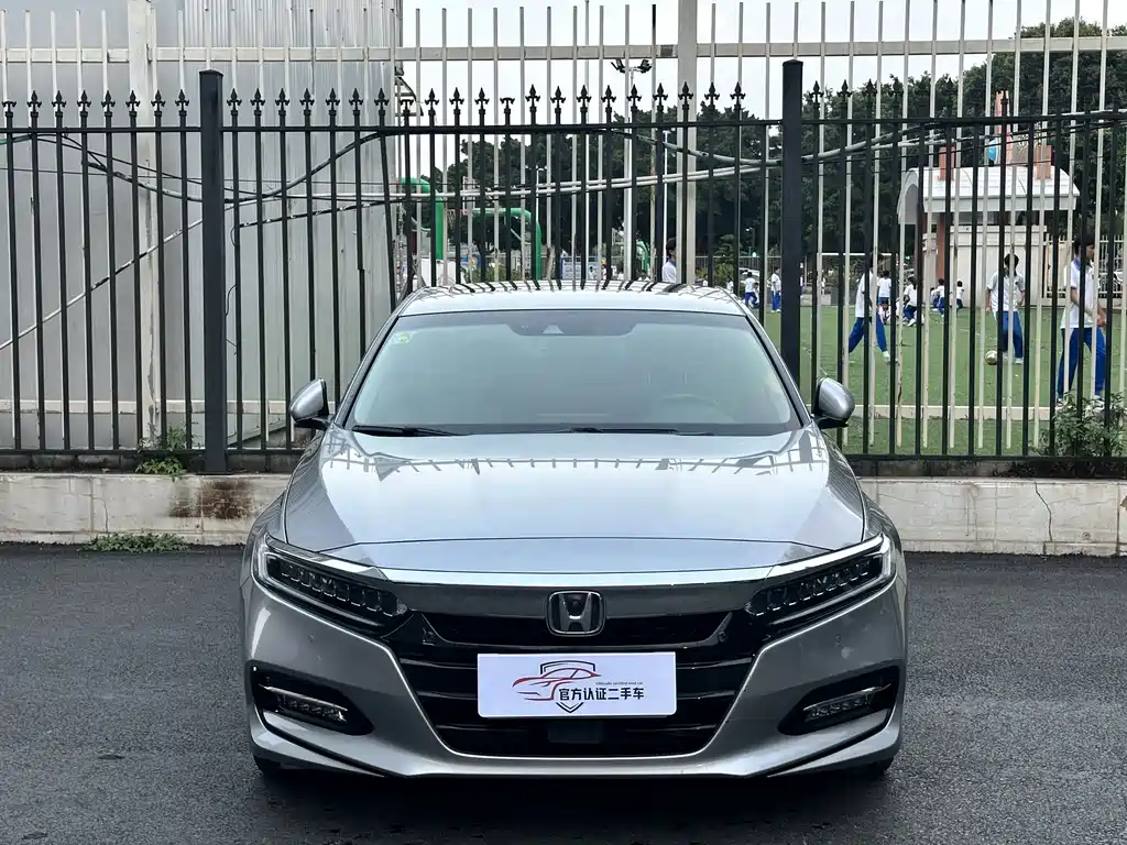 Honda Accord — миниатюра 2