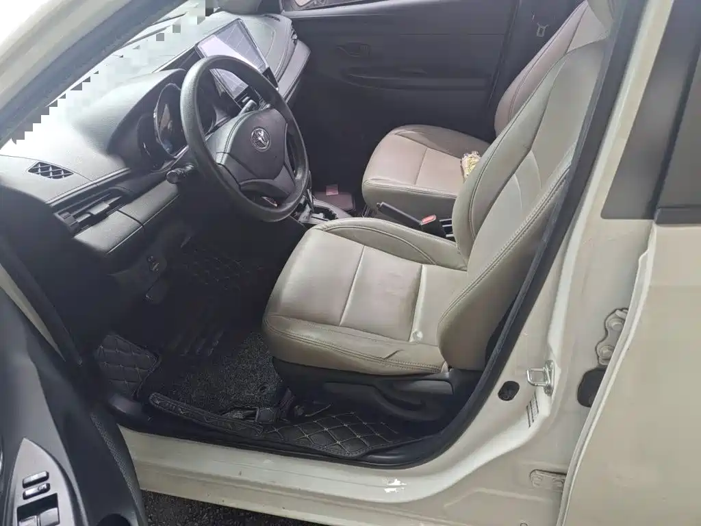 Toyota Vios FS — миниатюра 12