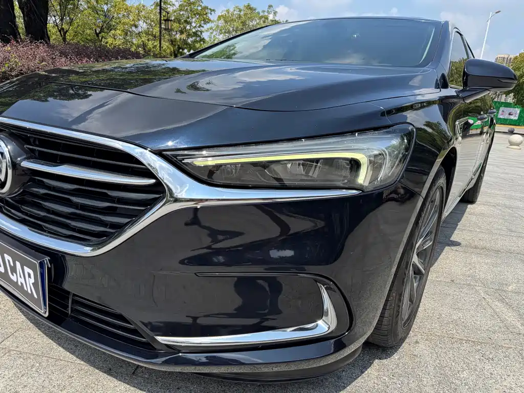 Buick LaCrosse — миниатюра 22