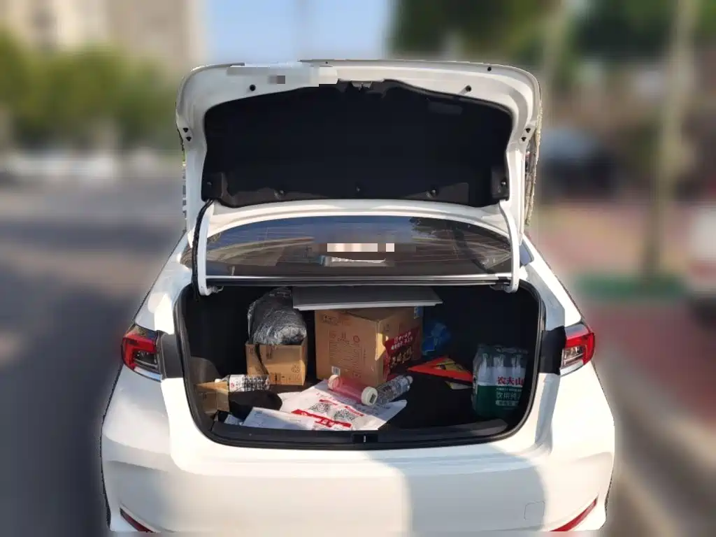 Toyota Corolla — миниатюра 15