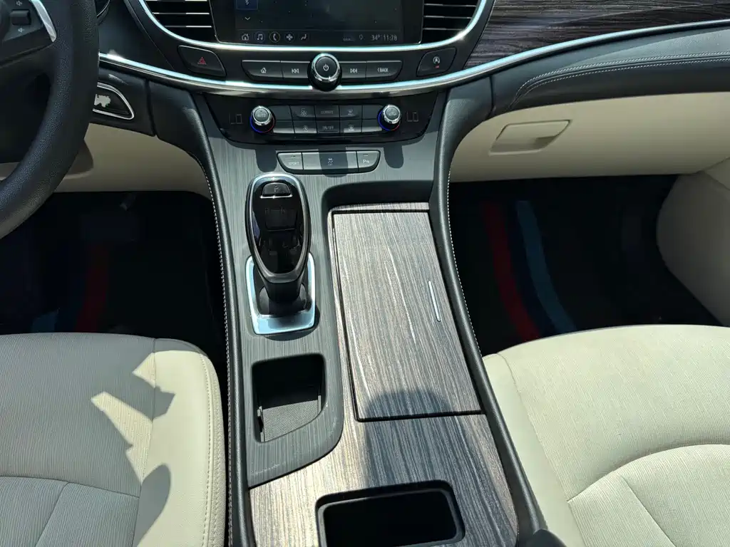 Buick LaCrosse — миниатюра 13