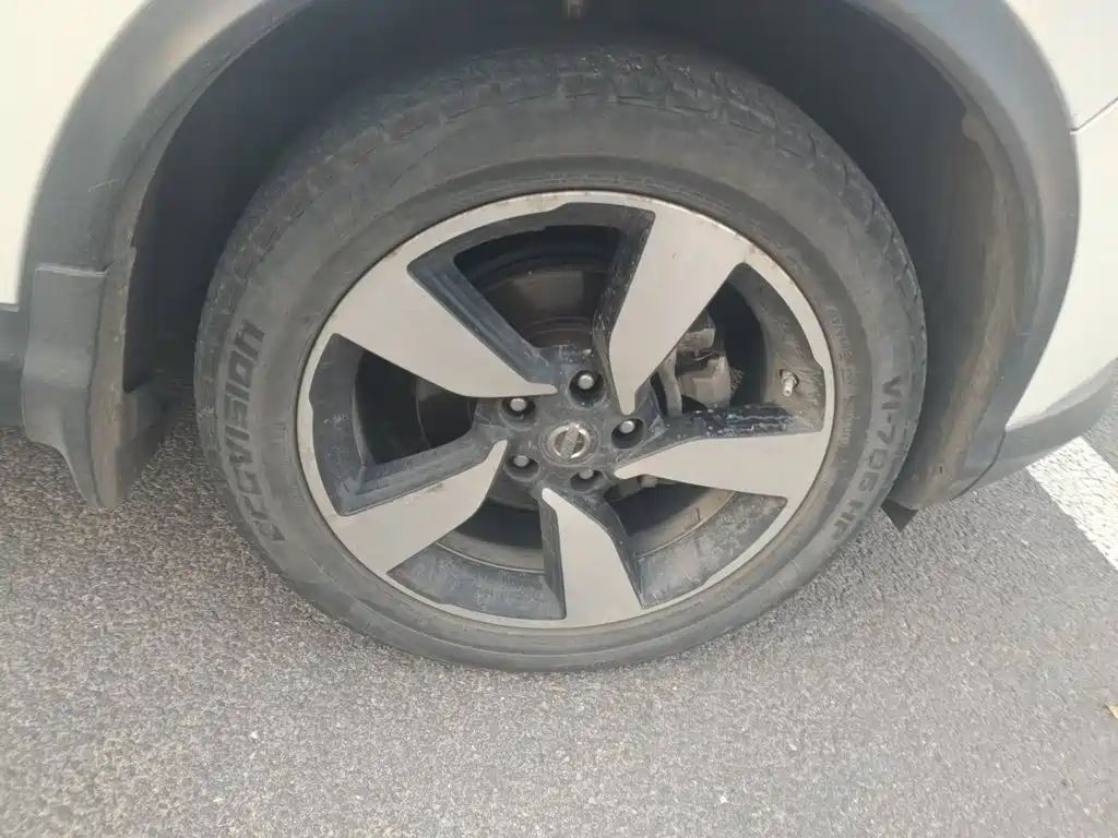 Nissan Qashqai — миниатюра 24