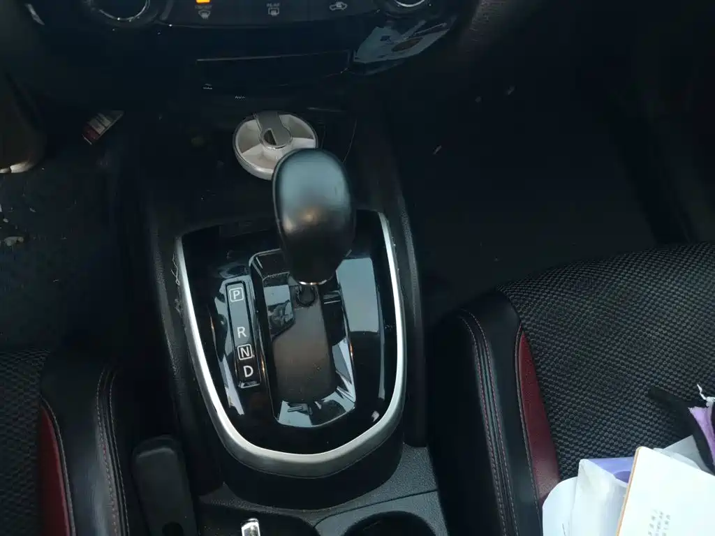 Nissan Qashqai — миниатюра 10