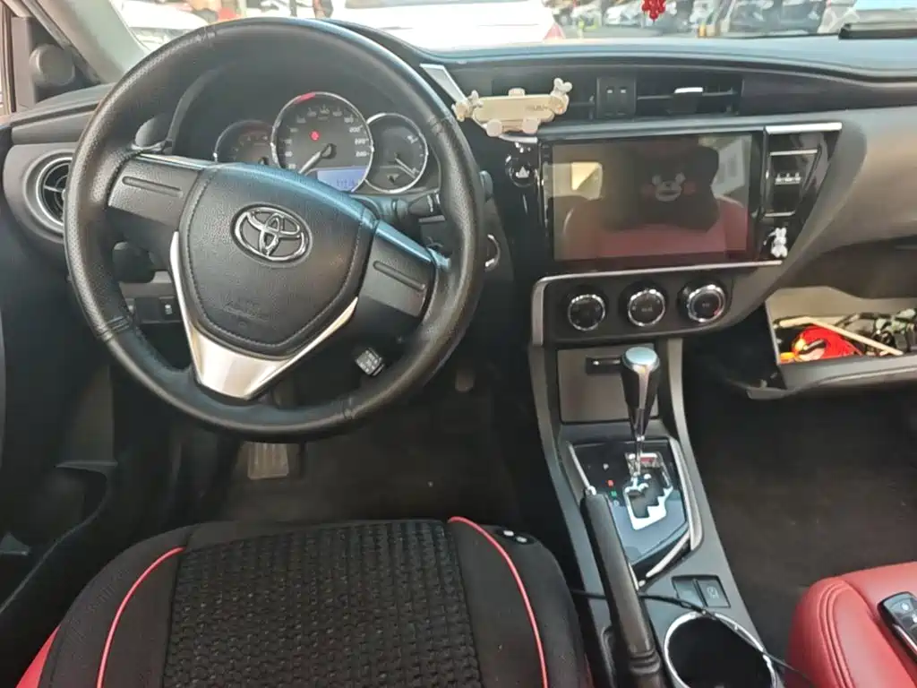 Toyota Corolla — миниатюра 14