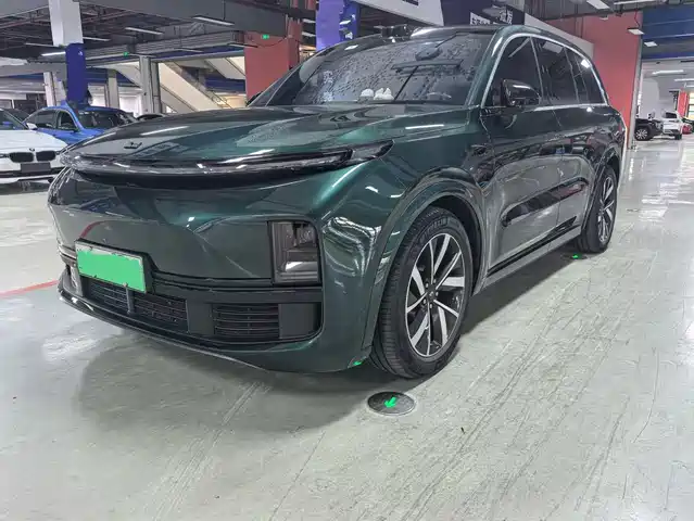 2024 Li Xiang L8