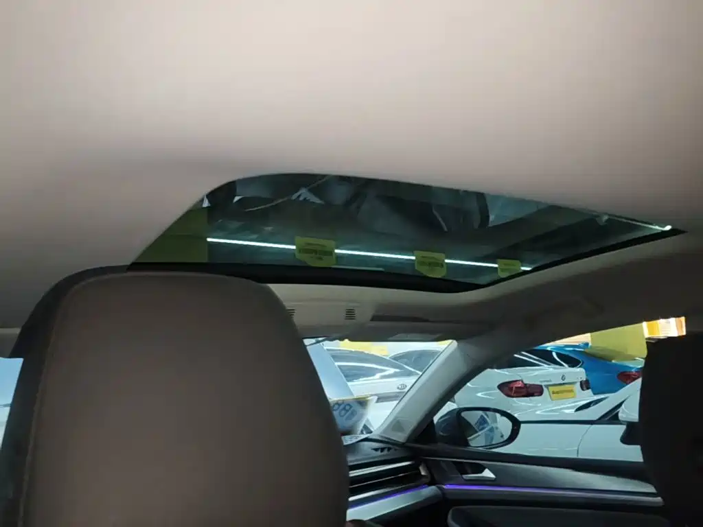 Volkswagen Lamando — миниатюра 18