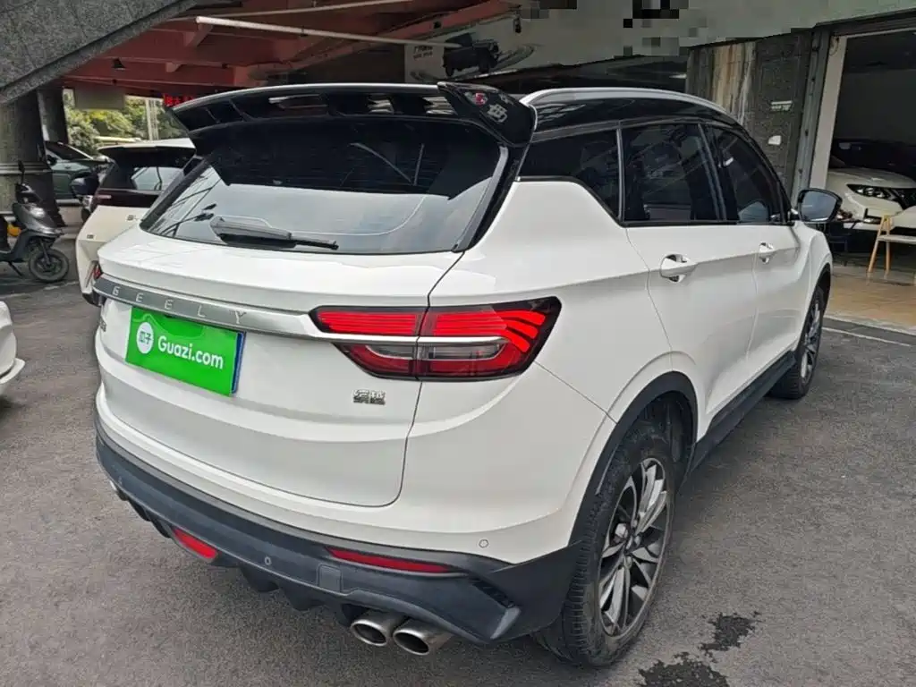 Geely Binyue — миниатюра 7