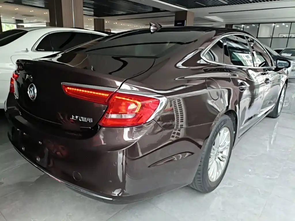 Buick LaCrosse — миниатюра 7