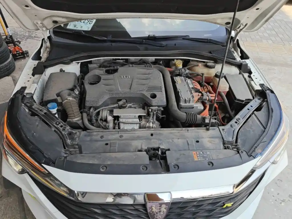 Roewe i6 MAX New Energy — миниатюра 20