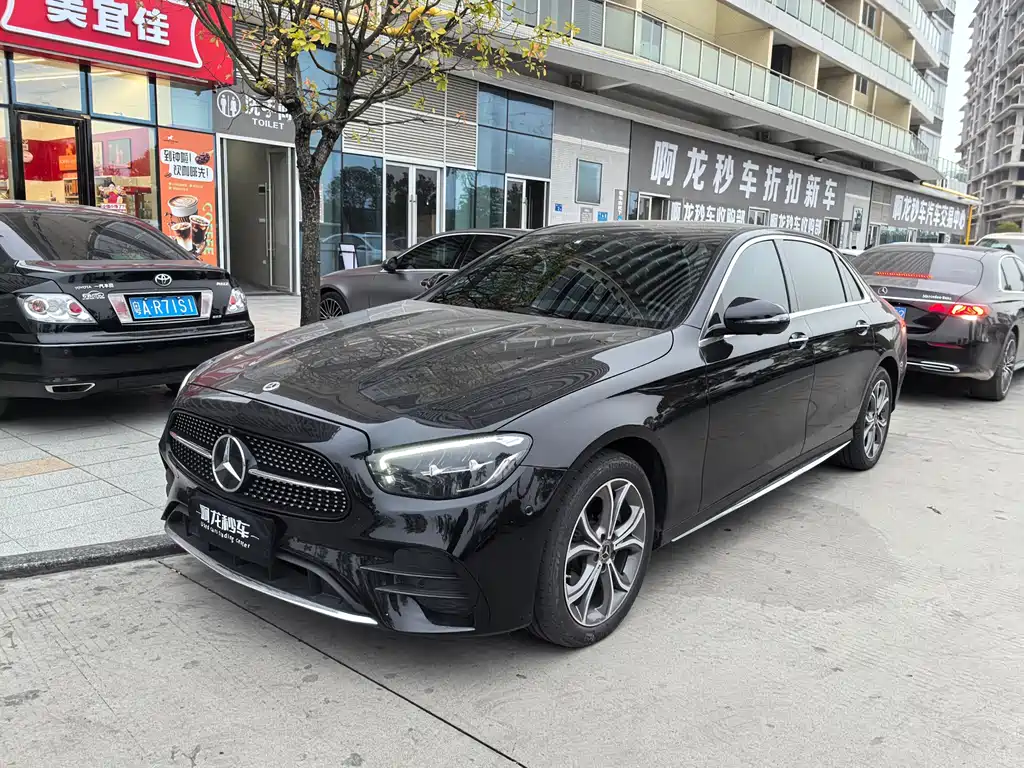 Mercedes-Benz E-Class 2023
