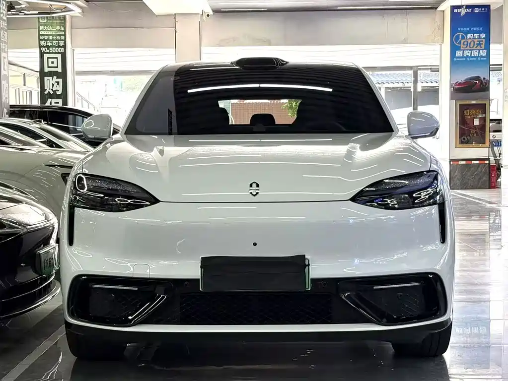 AITO AITO M6 — миниатюра 2