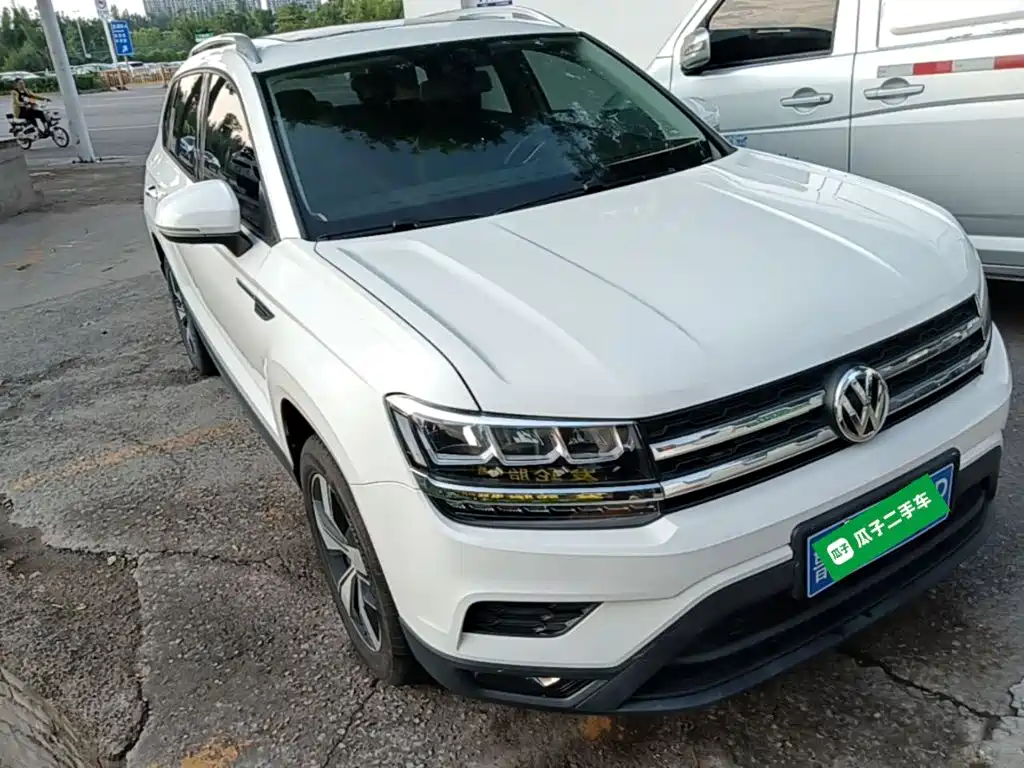 Volkswagen Tharu — миниатюра 4