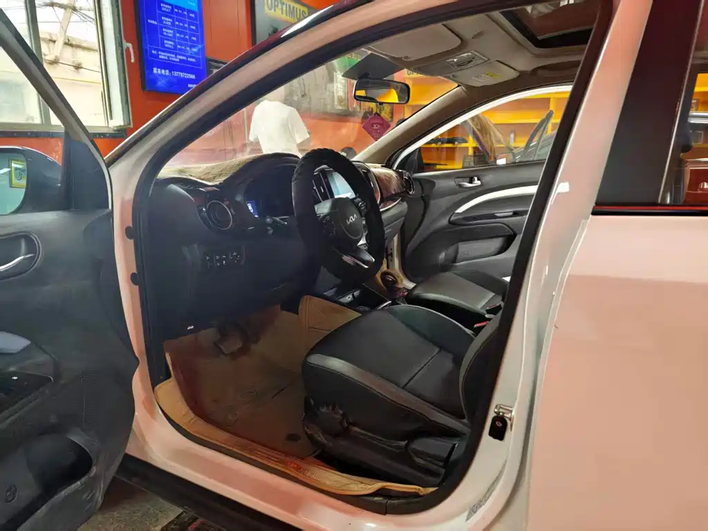 Kia KX1 1.4L CVT Fun Enjoy Sunroof Model, фото 6