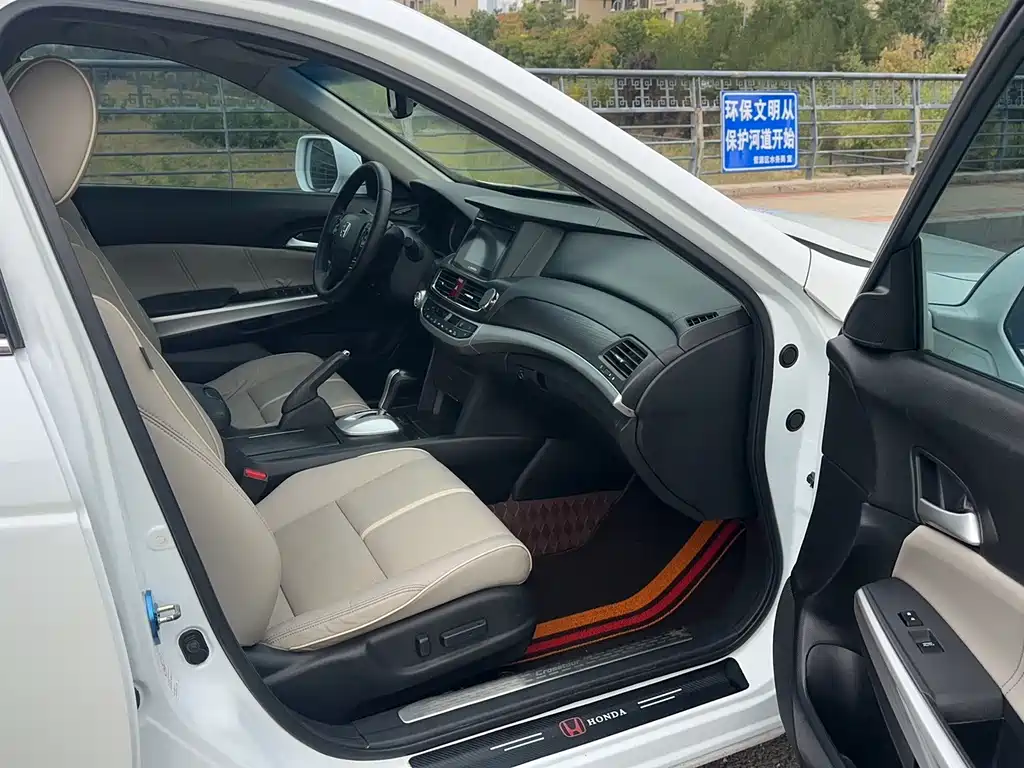 Honda Crosstour — миниатюра 23
