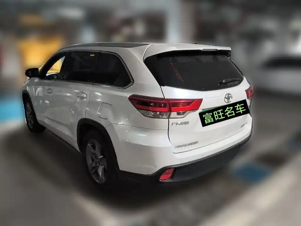 Toyota Highlander — миниатюра 4