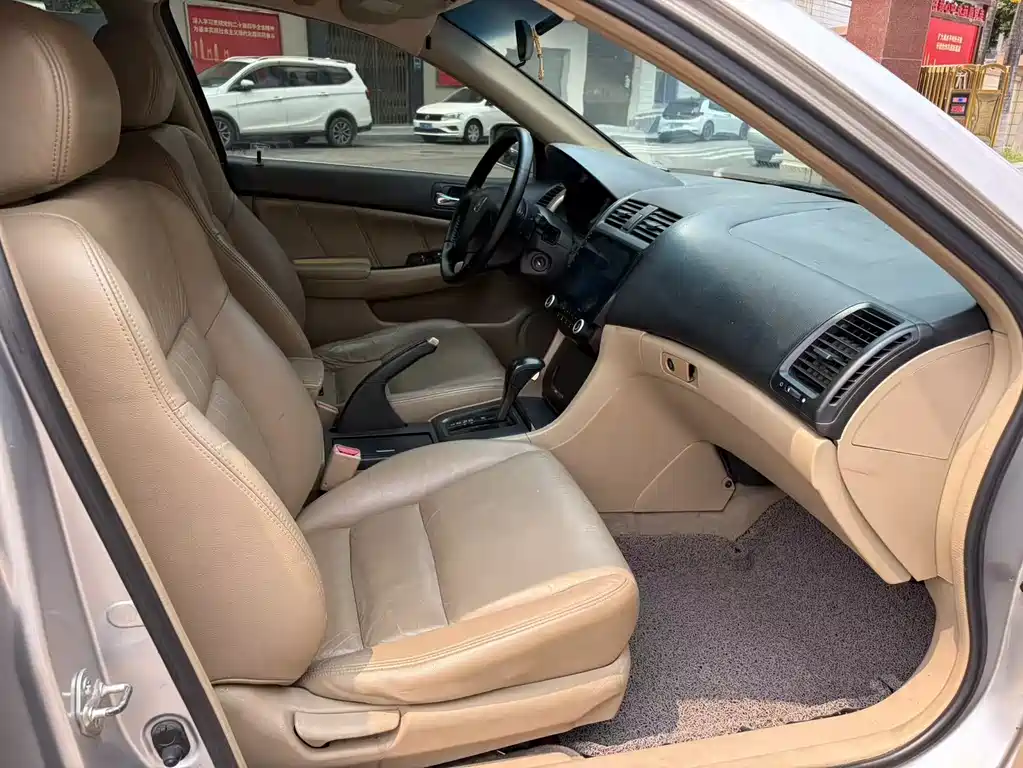 Honda Accord 2007 2.0L AT Comfort