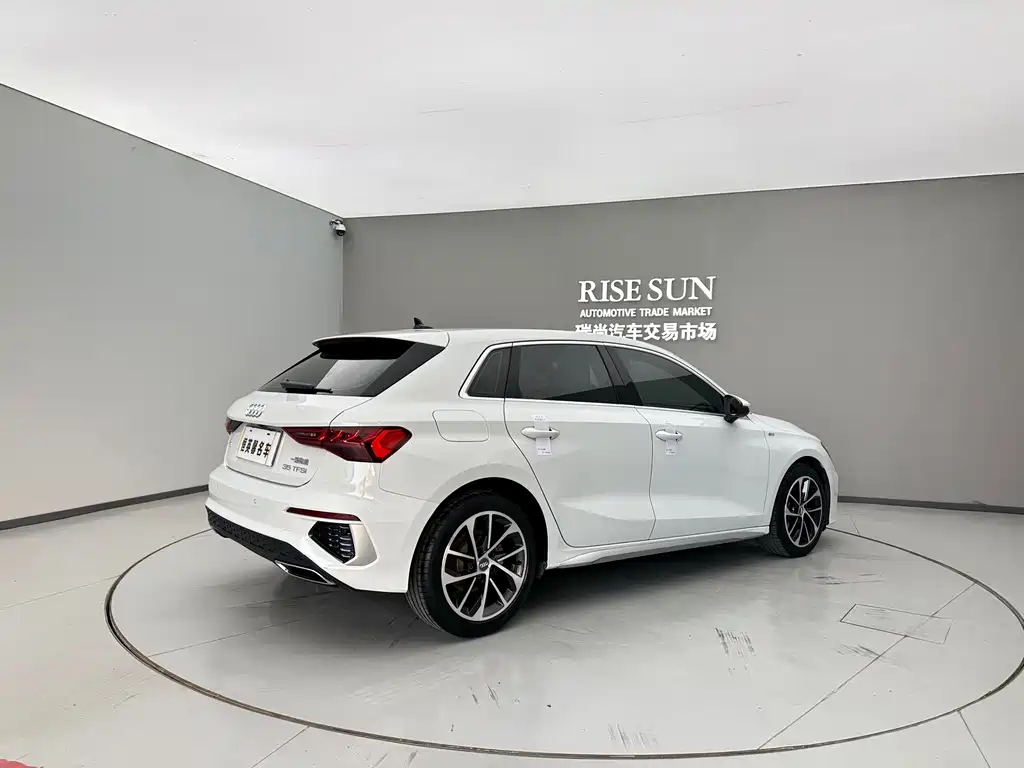 Audi A3 2021 Sportback 35 TFSI Sport