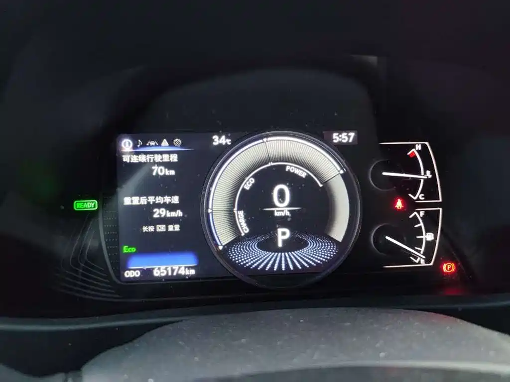 Lexus UX — миниатюра 4