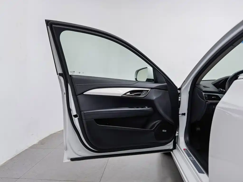 Cadillac ATS-L — миниатюра 8