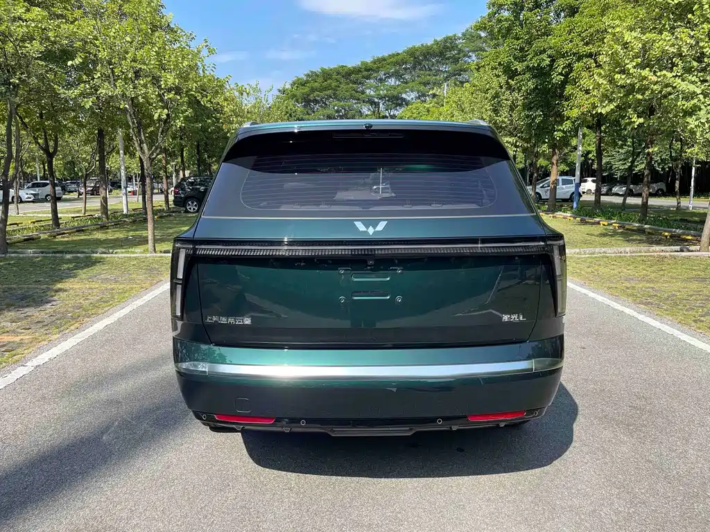 Wuling Xingguang L — миниатюра 5