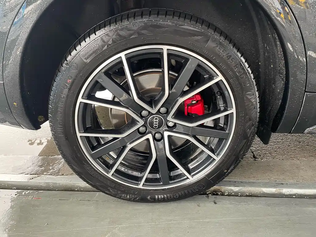 Audi Q5L — миниатюра 5
