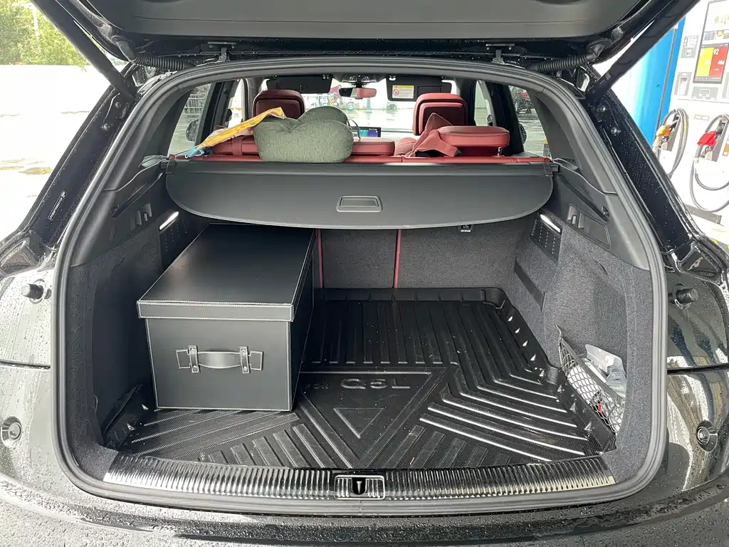 Audi Q5L — миниатюра 13