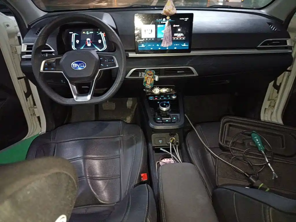 BYD e2 — миниатюра 10
