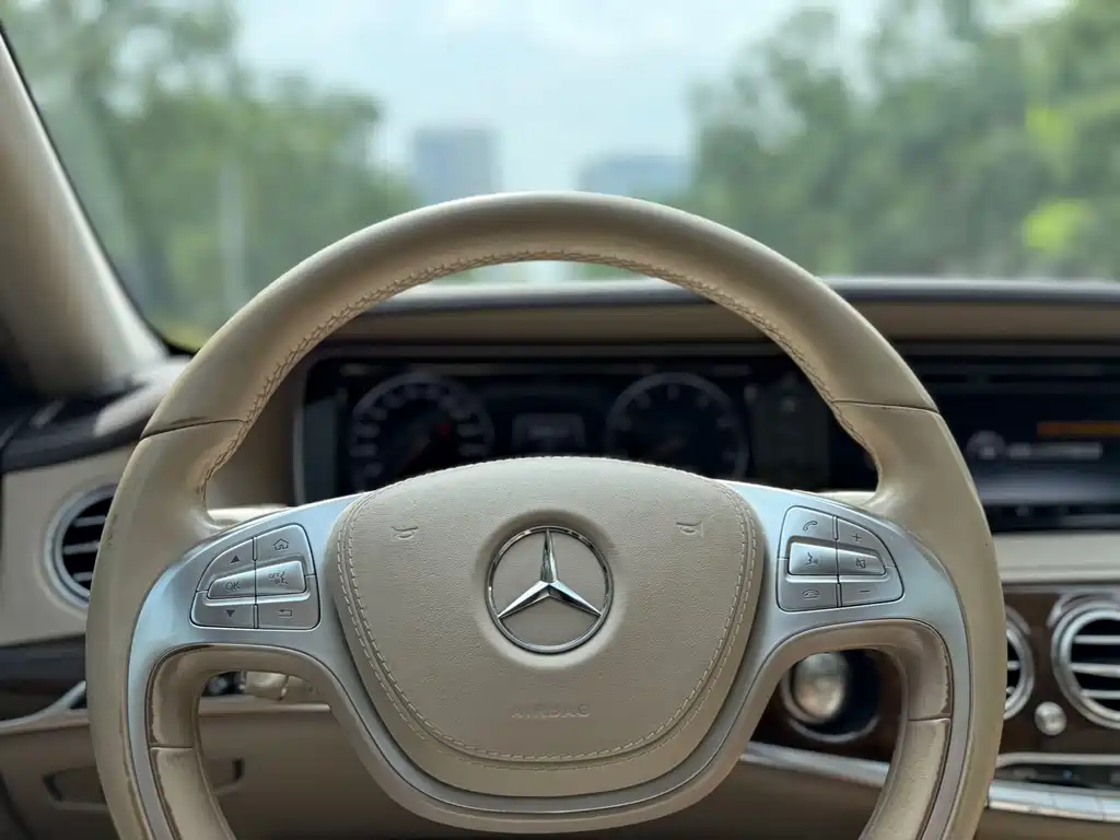 Mercedes-Benz S-Class — миниатюра 6