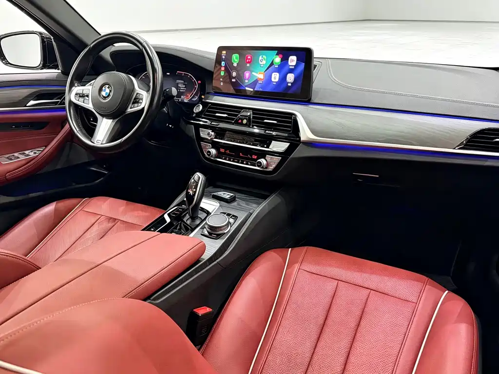 BMW 5 Series — миниатюра 6