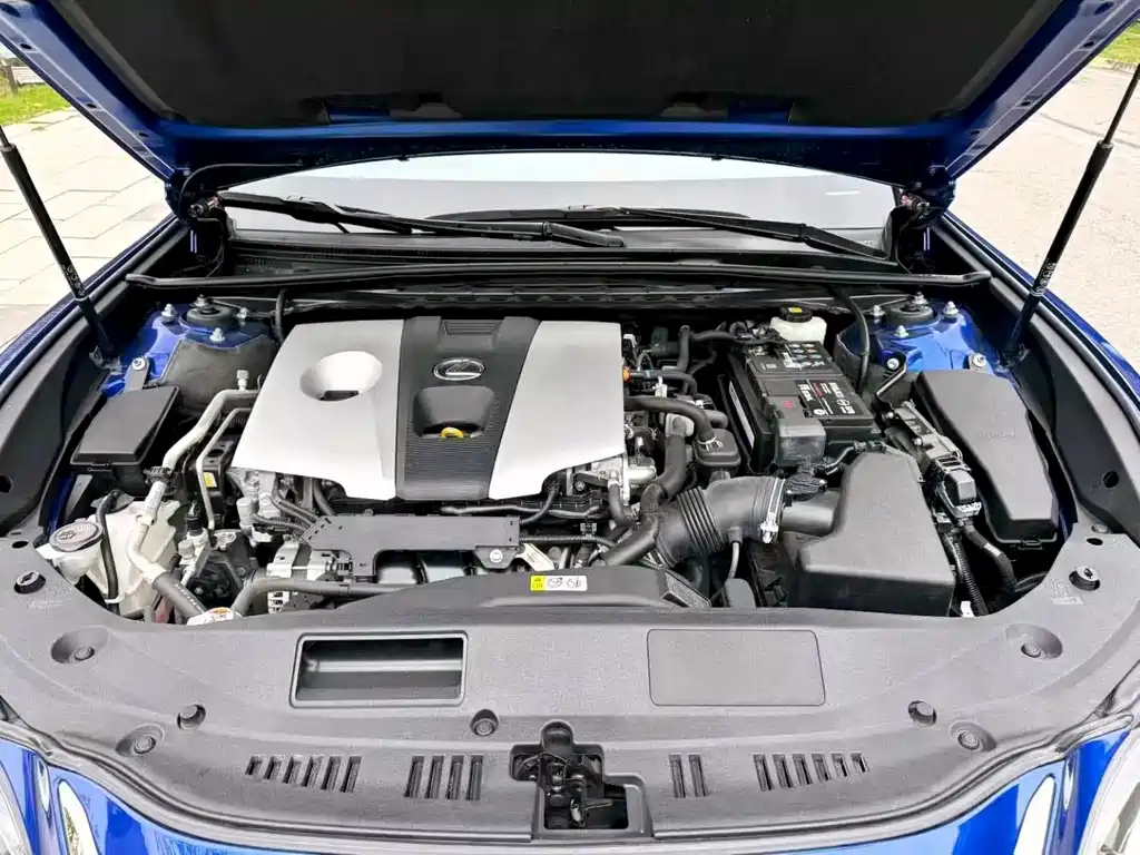 Lexus ES — миниатюра 4