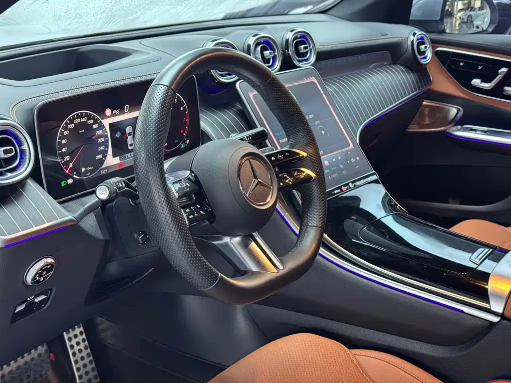 Mercedes-Benz GLC — миниатюра 6