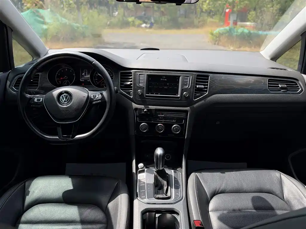 Volkswagen Golf Sportsvan — миниатюра 9