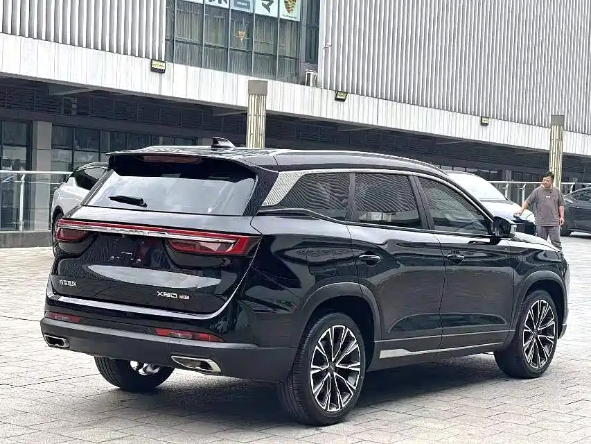 JETOUR X90 Pro 2024 2.0T DCT Luxury 7 мест
