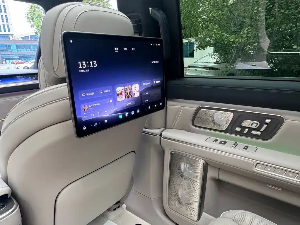 NIO ES9 — миниатюра 18