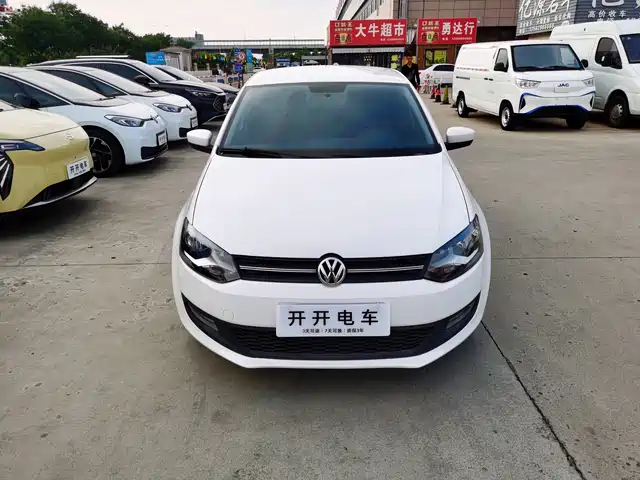 2014 Volkswagen Polo