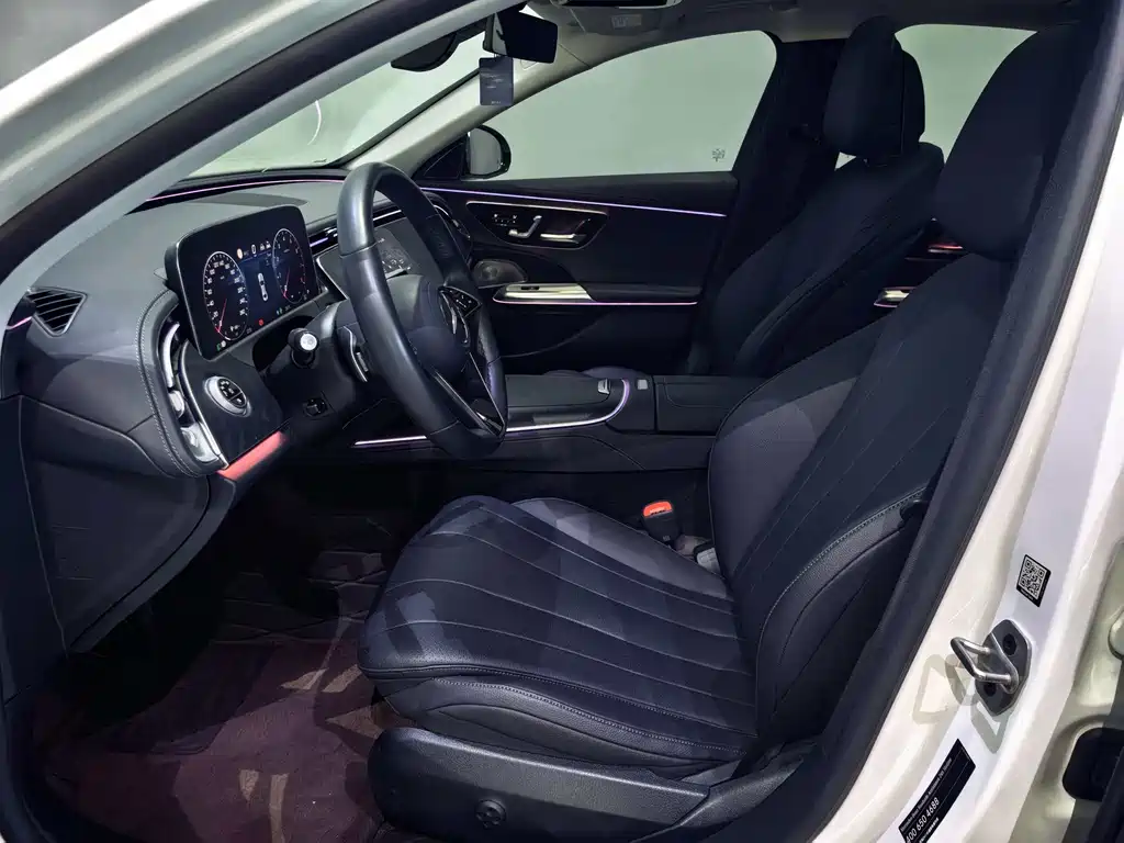 Mercedes-Benz E-Class E 2024 E 300 Fashion Sport