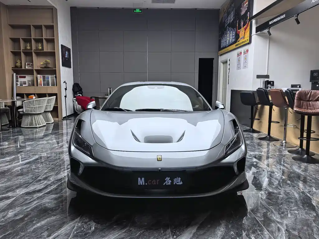 Ferrari F8 2019 Tributo 3.9T V8