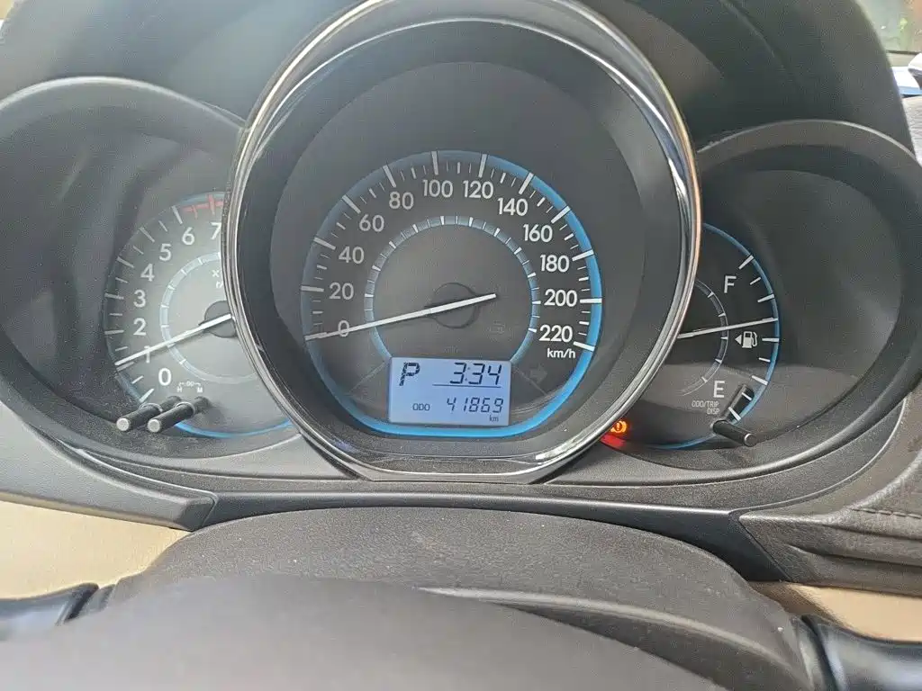Toyota Vios — миниатюра 8