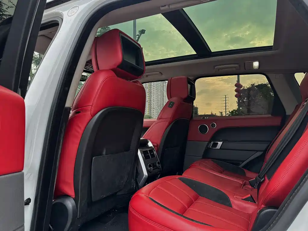 Land Rover Sport — миниатюра 5