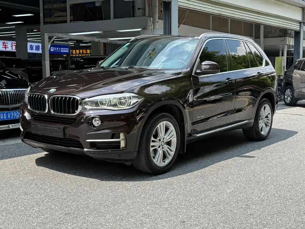 BMW X5 (Import) — миниатюра 3