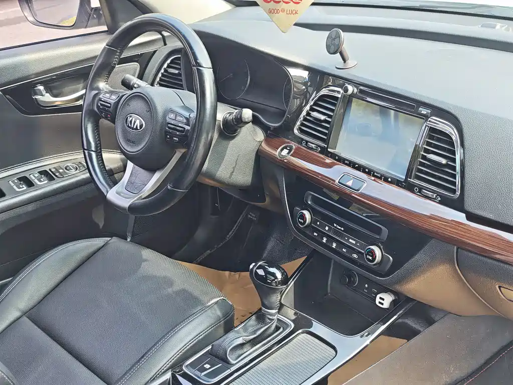 Kia K4 — миниатюра 19