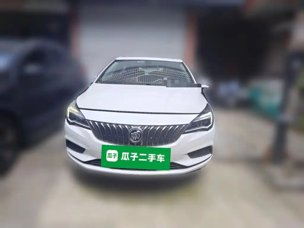 Buick Verano — миниатюра 23