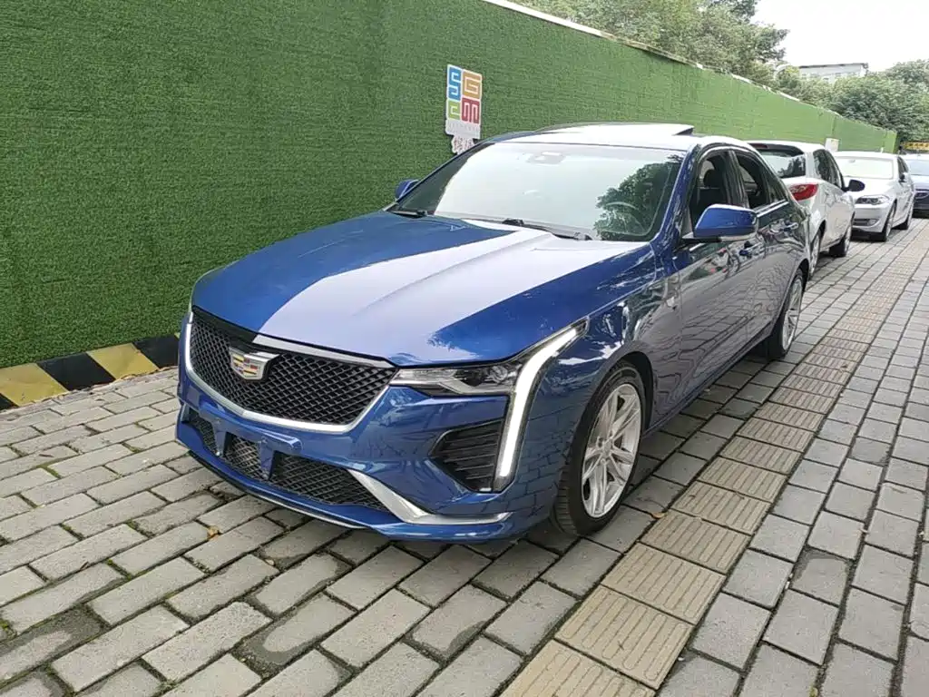 Cadillac CT4