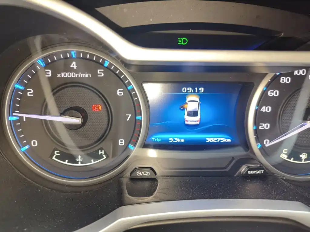 Geely Emgrand — миниатюра 12